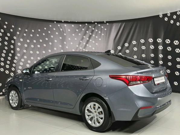 Hyundai Solaris II с пробегом 2018 года, цена 1 265 000 рублей, 133435 км, седан, Автокод Объявления