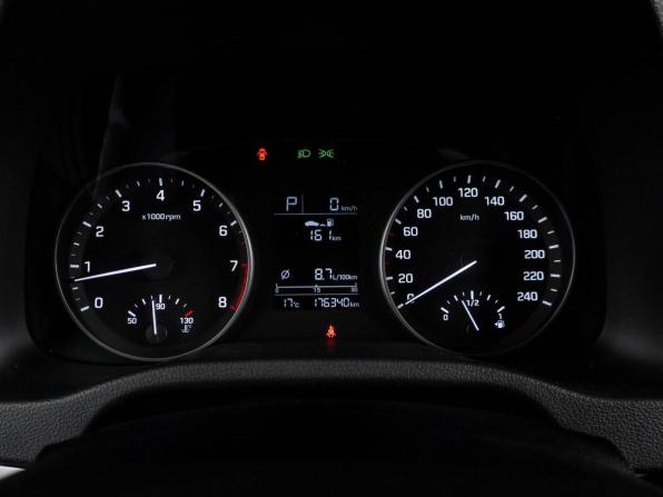 Hyundai Elantra VI (AD) с пробегом 2018 года, цена 1 369 000 рублей, 176340 км, седан, Автокод Объявления