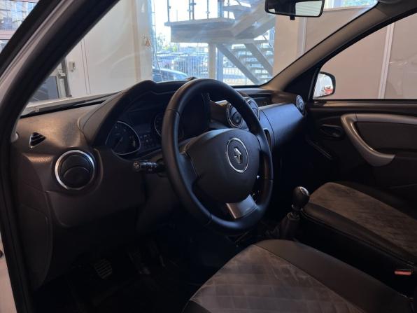 Renault Duster I с пробегом 2013 года, цена 870 000 рублей, 184940 км, внедорожник, Автокод Объявления