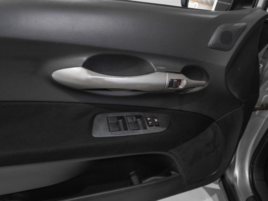 Toyota Auris I Москва  - изображение 16