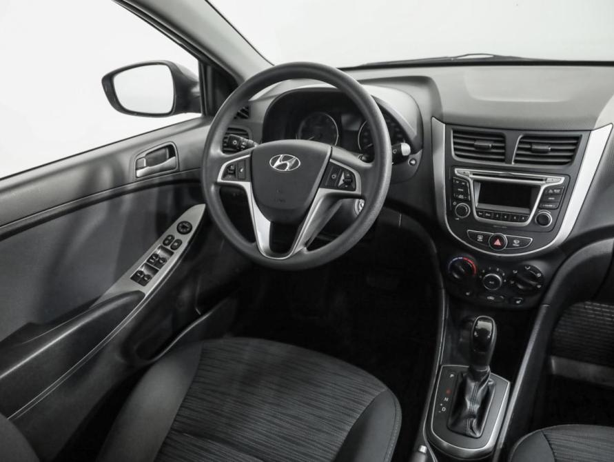 Hyundai Solaris I Рестайлинг Санкт-Петербург  - изображение 4