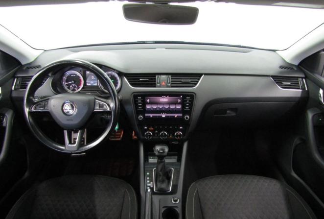 Skoda Octavia III (A7) Рестайлинг с пробегом 2018 года, цена 1 850 000 рублей, 161346 км, лифтбек, Автокод Объявления