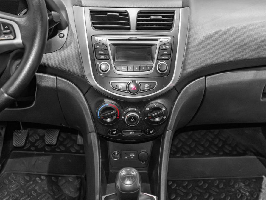 Hyundai Solaris I Рестайлинг Екатеринбург  - изображение 18