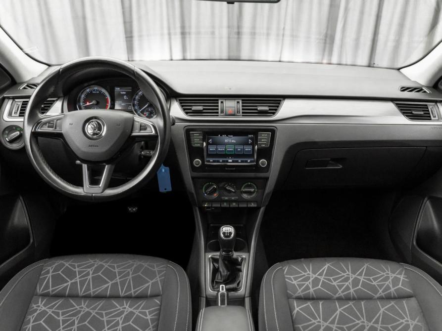Skoda Rapid I Рестайлинг Москва  - изображение 11