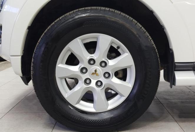 Mitsubishi Pajero IV Рестайлинг 2 с пробегом 2021 года, цена 3 070 000 рублей, 125161 км, внедорожник, Автокод Объявления