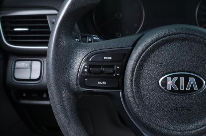Kia K5 II с пробегом 2017 года, цена 1 449 000 рублей, 184002 км, седан, Автокод Объявления