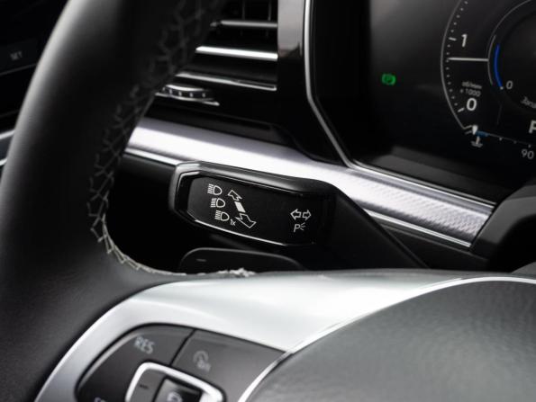 Volkswagen Touareg III с пробегом 2018 года, цена 4 350 000 рублей, 160482 км, внедорожник, Автокод Объявления