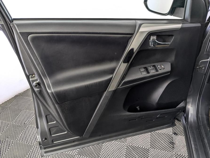 Toyota RAV4 IV (XA40) Москва  - изображение 19