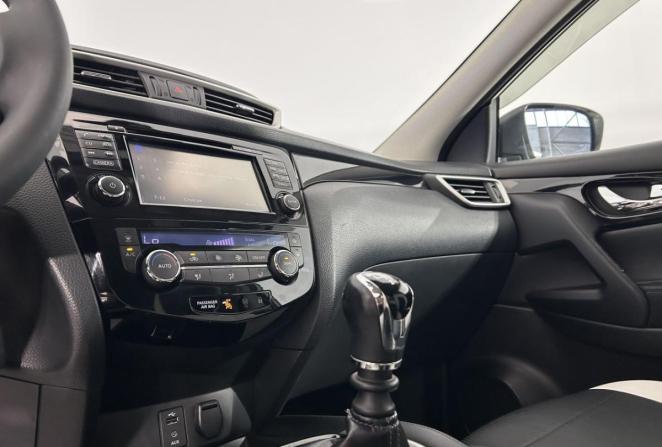 Nissan Qashqai II с пробегом 2014 года, цена 1 415 000 рублей, 102000 км, внедорожник, Автокод Объявления