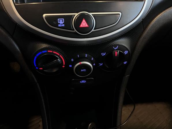 Hyundai Solaris I с пробегом 2013 года, цена 763 000 рублей, 154345 км, седан, Автокод Объявления