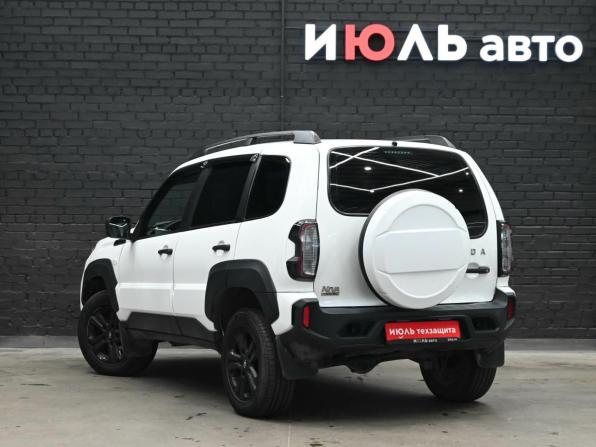 Lada (ВАЗ) Niva Travel I с пробегом 2022 года, цена 1 050 000 рублей, 53113 км, внедорожник, Автокод Объявления