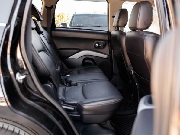 Citroen C-Crosser с пробегом 2012 года, цена 1 000 000 рублей, 180896 км, внедорожник, Автокод Объявления
