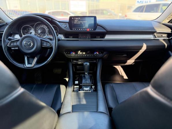 Mazda 6 III (GJ) Рестайлинг 2 с пробегом 2019 года, цена 1 960 000 рублей, 121000 км, седан, Автокод Объявления