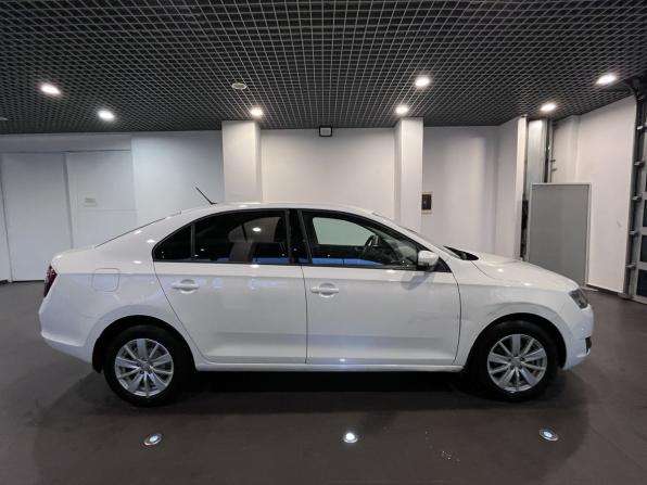 Skoda Rapid I Рестайлинг с пробегом 2018 года, цена 1 214 000 рублей, 163529 км, лифтбек, Автокод Объявления