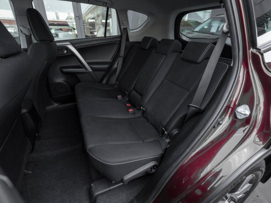 Toyota RAV4 IV (XA40) Рестайлинг Москва  - изображение 12