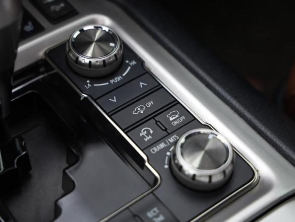 Toyota Land Cruiser 200 Series Рестайлинг 2 с пробегом 2020 года, цена 6 920 100 рублей, 192005 км, внедорожник, Автокод Объявления
