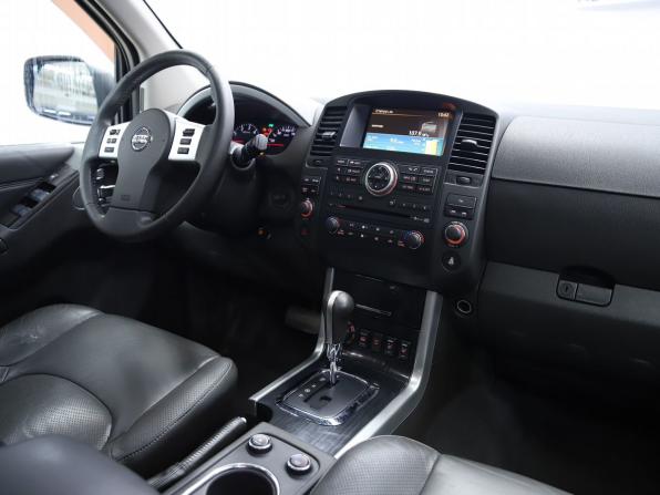 Nissan Pathfinder III Рестайлинг с пробегом 2011 года, цена 1 490 000 рублей, 238053 км, внедорожник, Автокод Объявления