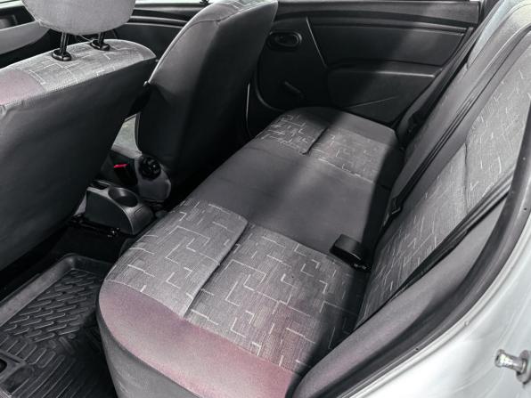 Renault Logan I Рестайлинг с пробегом 2015 года, цена 399 999 рублей, 147589 км, седан, Автокод Объявления