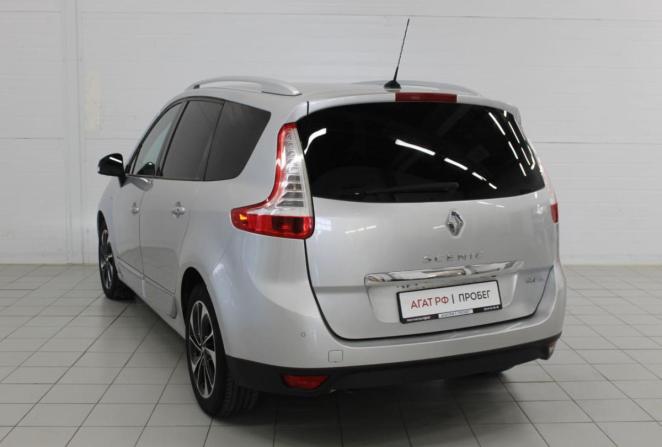 Renault Scenic III Рестайлинг 2 с пробегом 2014 года, цена 940 000 рублей, 191175 км, компактвэн, Автокод Объявления