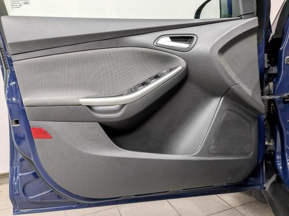 Ford Focus III с пробегом 2013 года, цена 890 000 рублей, 77873 км, хэтчбек, Автокод Объявления