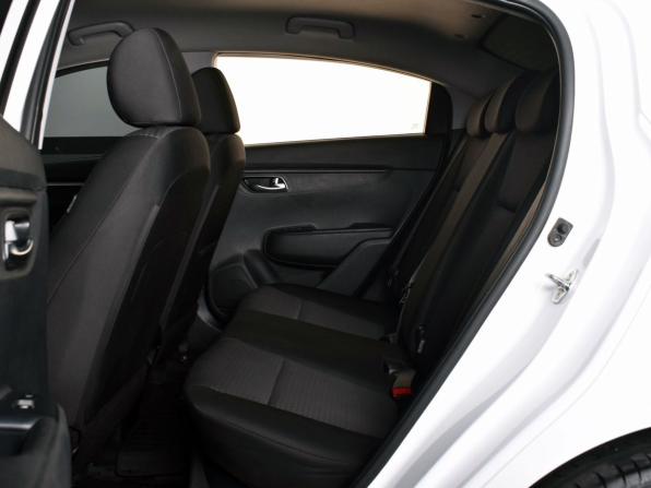 Kia Rio IV Рестайлинг с пробегом 2022 года, цена 1 654 999 рублей, 78050 км, седан, Автокод Объявления