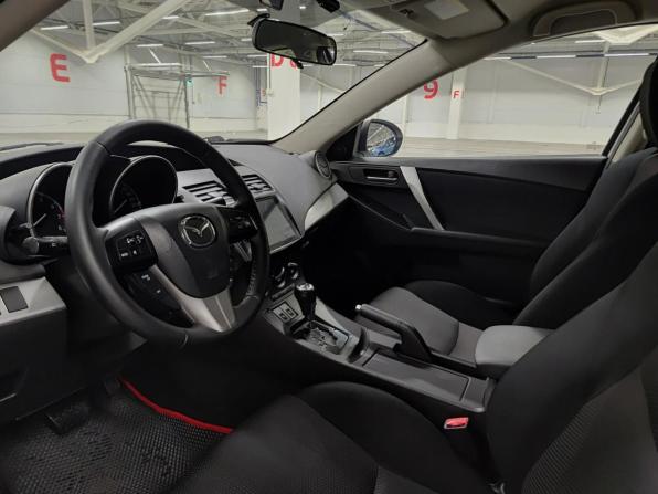 Mazda 3 II (BL) Рестайлинг с пробегом 2012 года, цена 889 000 рублей, 208216 км, седан, Автокод Объявления