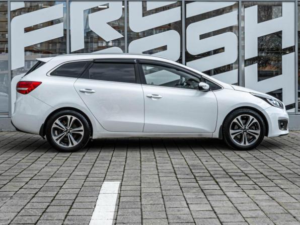 Kia Ceed II Рестайлинг с пробегом 2018 года, цена 1 510 000 рублей, 159157 км, универсал, Автокод Объявления
