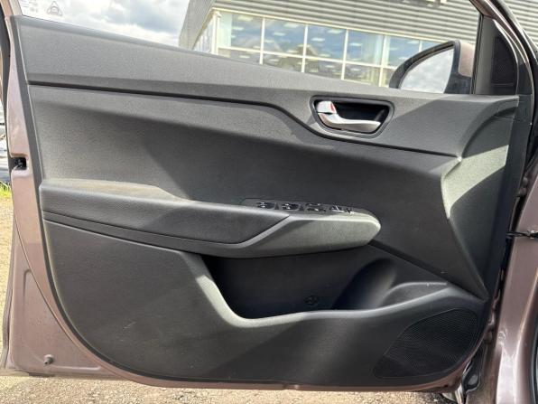 Hyundai Solaris II Рестайлинг с пробегом 2020 года, цена 1 581 000 рублей, 130000 км, седан, Автокод Объявления