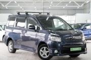 Toyota Voxy II (R70) Омск  - изображение 24