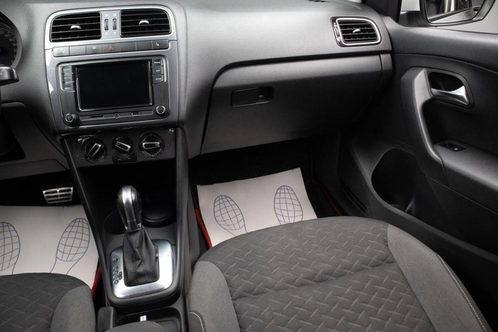 Volkswagen Polo V Рестайлинг Оренбург  - изображение 13
