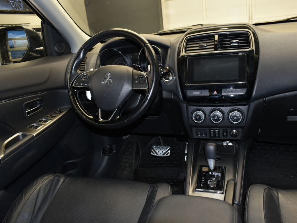 Mitsubishi ASX I Рестайлинг 2 с пробегом 2018 года, цена 1 620 000 рублей, 140829 км, внедорожник, Автокод Объявления