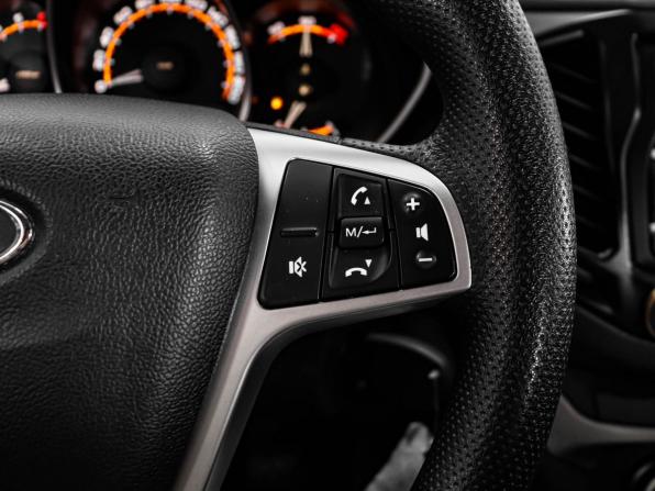 Lada (ВАЗ) Vesta I с пробегом 2019 года, цена 899 000 рублей, 124837 км, седан, Автокод Объявления
