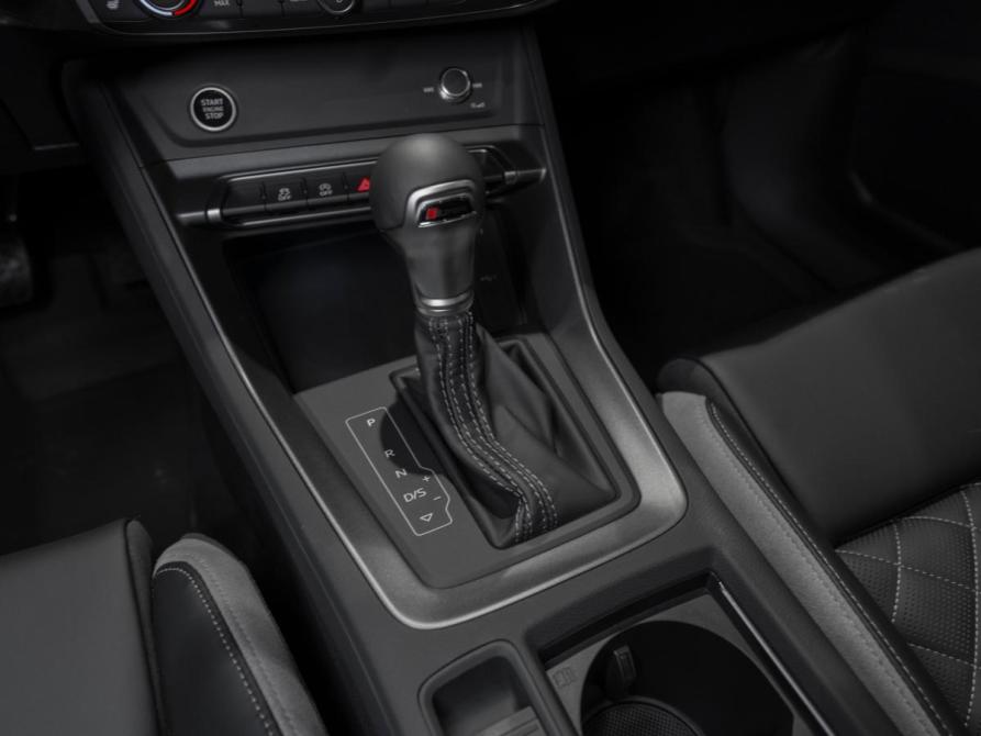 Audi Q3 II (F3) Москва  - изображение 15