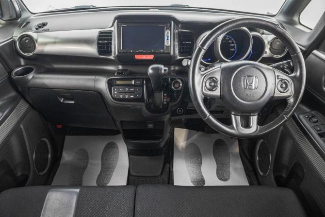 Honda N-BOX Slash I с пробегом 2015 года, цена 1 199 000 рублей, 98000 км, хэтчбек, Автокод Объявления
