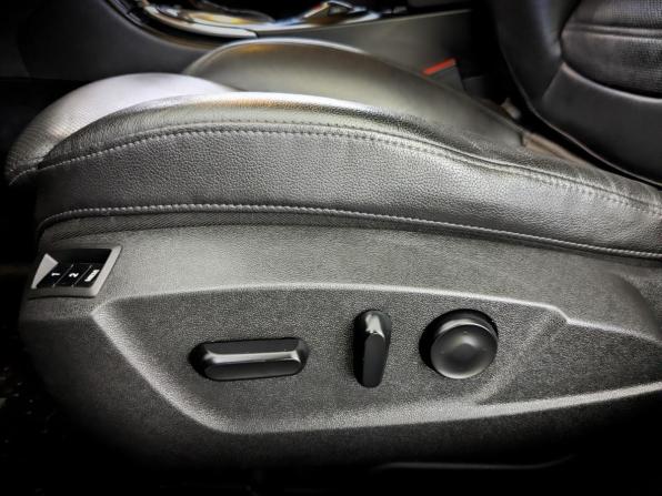 Opel Insignia I Рестайлинг с пробегом 2014 года, цена 1 500 000 рублей, 140900 км, универсал, Автокод Объявления