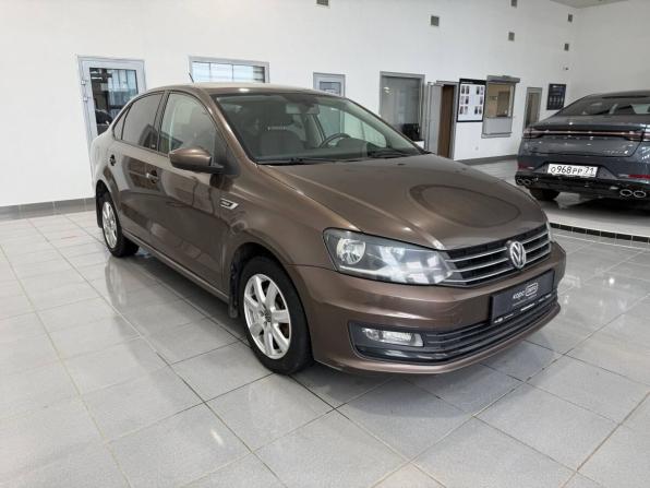 Volkswagen Polo V Рестайлинг с пробегом 2016 года, цена 1 100 000 рублей, 136084 км, седан, Автокод Объявления