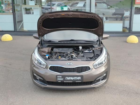 Kia Ceed II Рестайлинг с пробегом 2017 года, цена 1 469 000 рублей, 104000 км, хэтчбек, Автокод Объявления