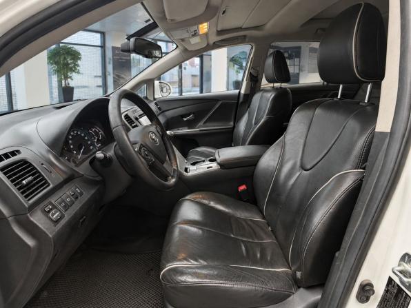 Toyota Venza I Рестайлинг с пробегом 2014 года, цена 2 145 000 рублей, 197000 км, внедорожник, Автокод Объявления