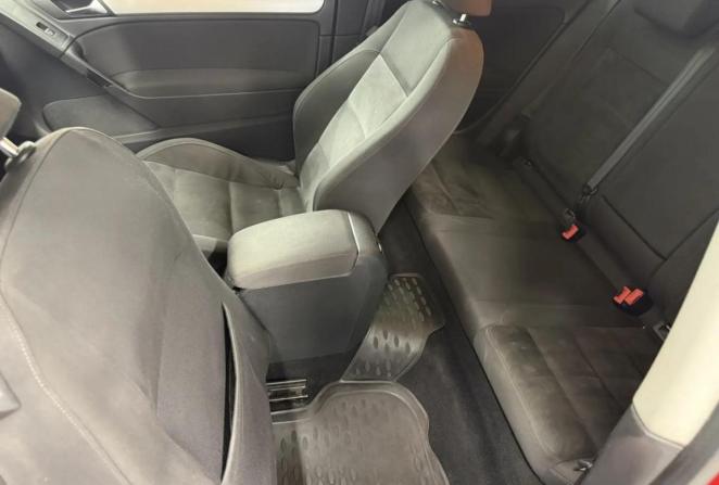 Volkswagen Golf VI с пробегом 2010 года, цена 750 000 рублей, 204003 км, хэтчбек, Автокод Объявления