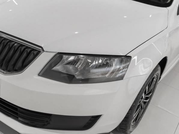 Skoda Octavia III (A7) с пробегом 2014 года, цена 960 000 рублей, 230000 км, лифтбек, Автокод Объявления