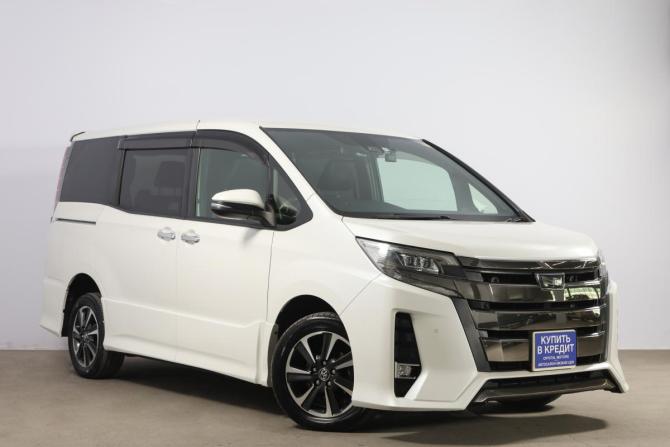 Toyota Noah III (R80) Рестайлинг с пробегом 2019 года, цена 2 799 000 рублей, 93000 км, минивэн, Автокод Объявления