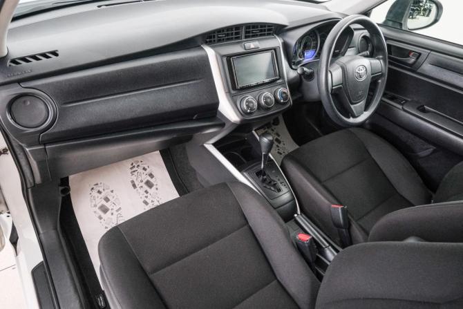 Toyota Corolla XI (E160 E170) Рестайлинг 2 с пробегом 2020 года, цена 1 459 000 рублей, 72684 км, универсал, Автокод Объявления