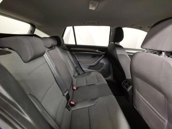 Volkswagen Golf VII с пробегом 2013 года, цена 779 000 рублей, 263843 км, хэтчбек, Автокод Объявления