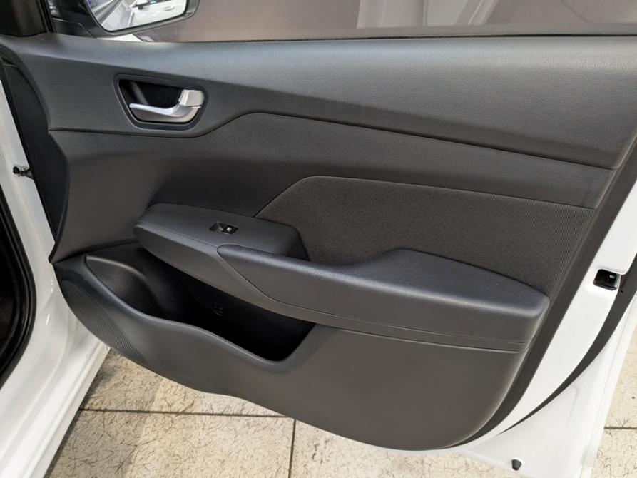 Hyundai Solaris II Рестайлинг Москва  - изображение 13