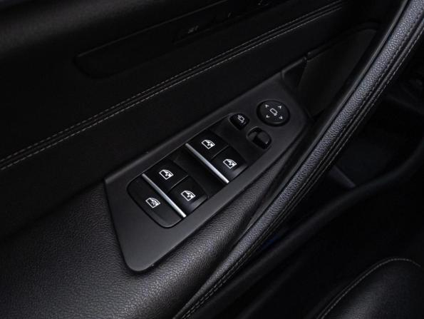 BMW 5 серии VII (G30/G31/G38) Рестайлинг с пробегом 2020 года, цена 3 750 000 рублей, 109668 км, седан, Автокод Объявления