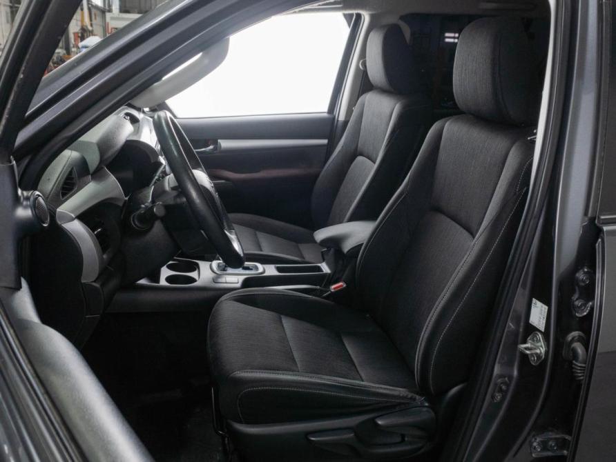Toyota Hilux VIII Рестайлинг 2 Тюмень  - изображение 10