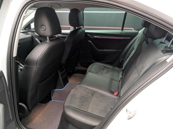 Skoda Octavia III (A7) Рестайлинг с пробегом 2020 года, цена 2 299 000 рублей, 101504 км, лифтбек, Автокод Объявления