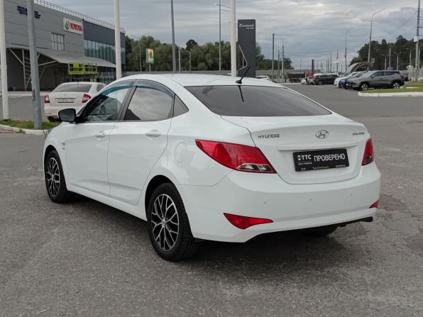 Hyundai Solaris I Рестайлинг с пробегом 2014 года, цена 1 155 000 рублей, 146741 км, седан, Автокод Объявления