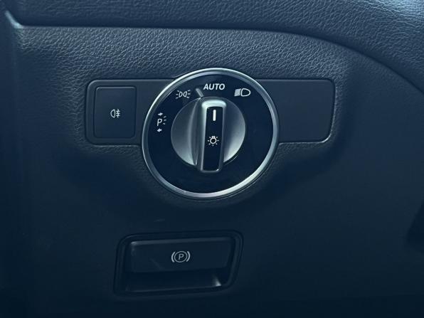 Mercedes-Benz GLA I (X156) Рестайлинг с пробегом 2017 года, цена 2 490 000 рублей, 125844 км, внедорожник, Автокод Объявления