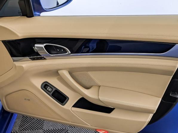 Porsche Panamera I Рестайлинг с пробегом 2016 года, цена 3 217 500 рублей, 147925 км, лифтбек, Автокод Объявления